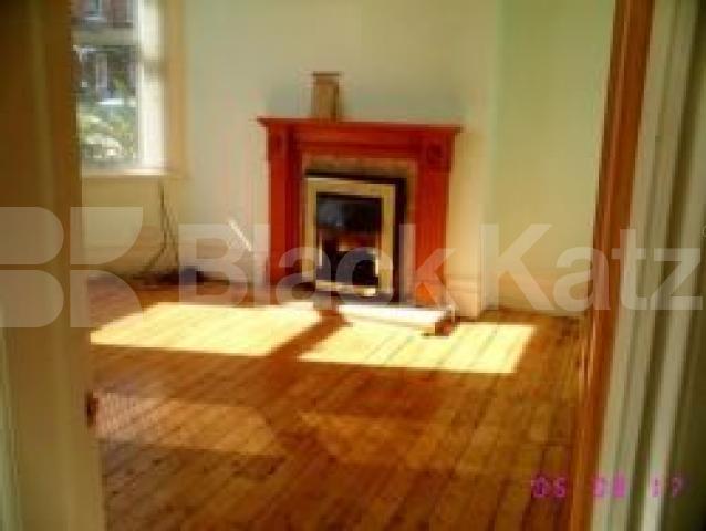			2 Bedroom, 1 bath, 1 reception Ground Floor Maisonette			 South View Road, CROUCH END N8